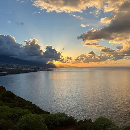 Apartamento Nomad's Nest - Sea View With Pool - Ideal For Vacation & Remote Work *